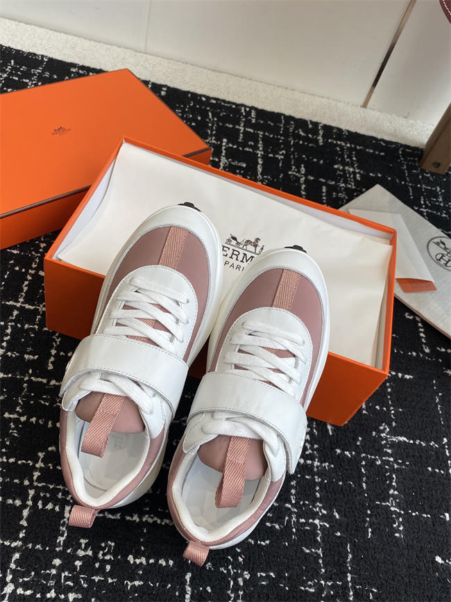 HER MES Sneaker