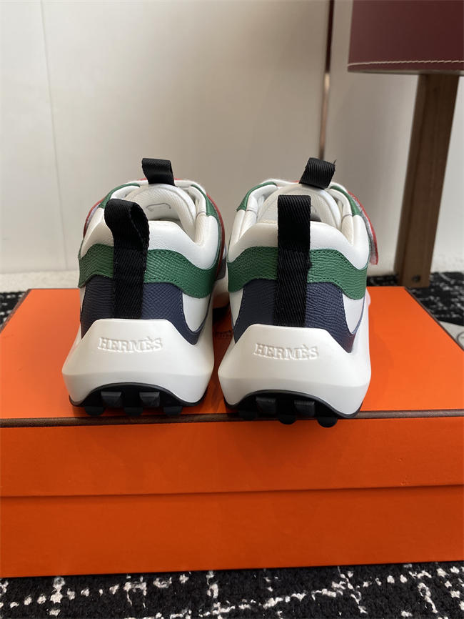 HER MES Sneaker