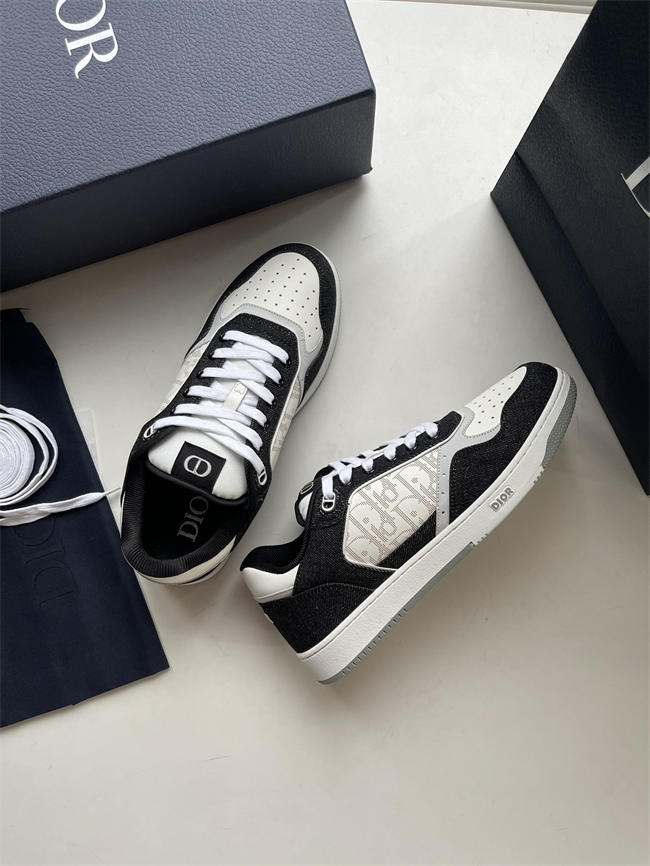 Dr B27 Sneaker